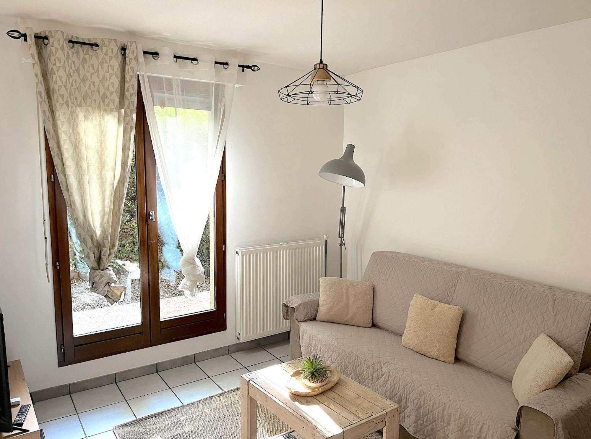 Joli Studio Avec Jardin Apartment อานซี ภายนอก รูปภาพ